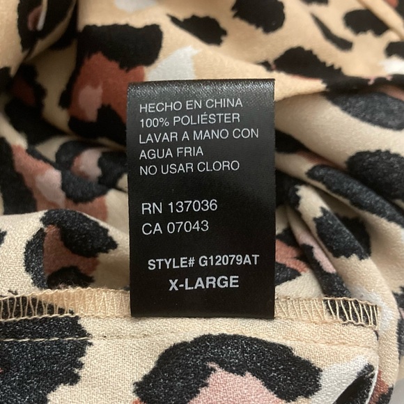 Paper Crane cheetah print button down T-shirt blouse size XL - Picture 8 of 11